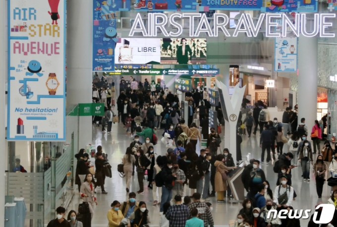 세계 1위' 中 면세점, 인천공항 입찰 진심이었다…브랜드 접촉 - 머니투데이