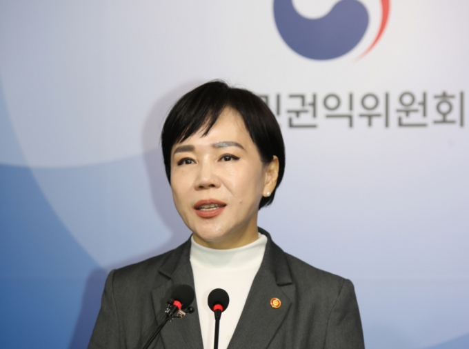 정부업무평가 C등급에 반박한 전현희 정부업무평가 C등급에 반박한 전현희