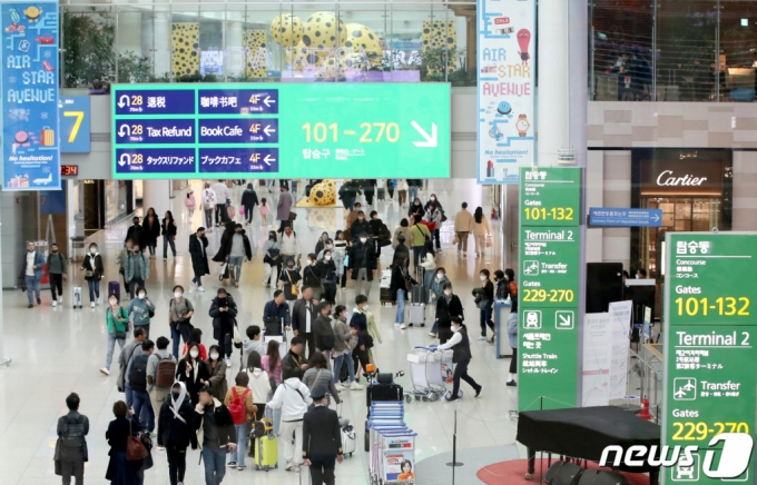 인천공항 면세점 입찰, 中 Cdfg·韓 빅4 모두 참가 신청 완료 - 머니투데이