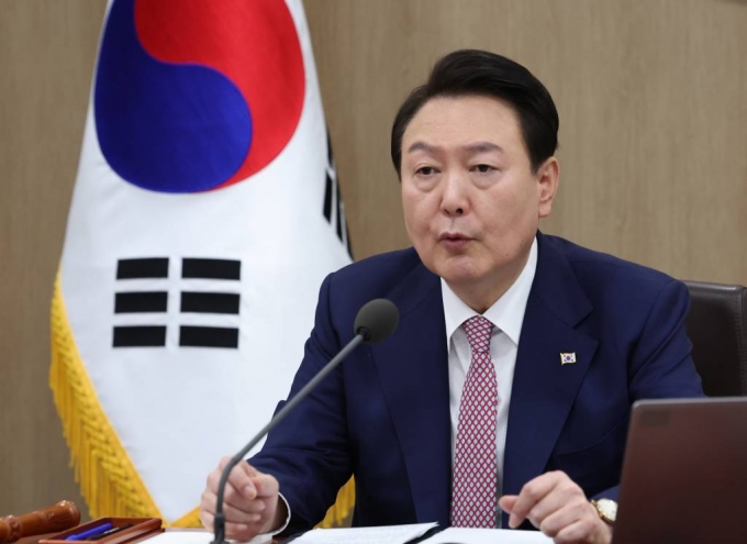 윤석열 대통령이 7일 서울 용산 대통령실 청사에서 열린 국무회의를 주재하고 있다. (대통령실통신사진기자단) /사진=뉴시스