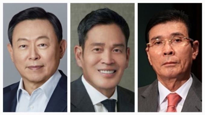 사진 좌측부터 신동빈 롯데그룹 회장, 정용진 신세계그룹 부회장, 박용수 골든블루 회장