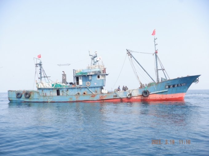 나포된 중국 어선./사진=해수부 제공