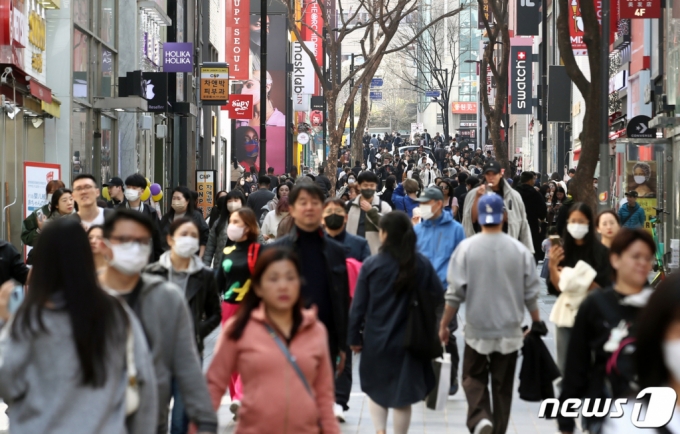 내일 날씨] 강원 아침 '얼음', 대전 낮 22도…미세먼지는 '나쁨' - 머니투데이