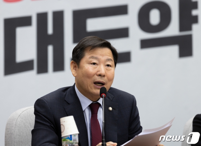 이철규 국민의힘 사무총장이 28일 오전 서울 여의도 국회에서 열린 원내대책회의에서 발언을 하고 있다. /사진=뉴스1