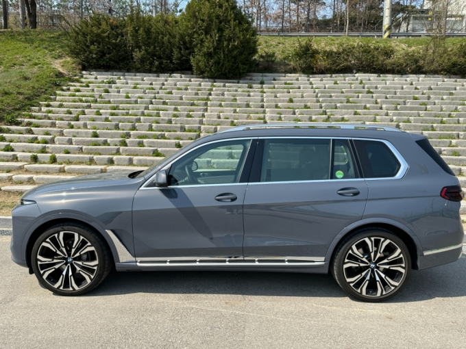 BMW X7 xDrive40i 퍼스트 에디션/사진=이강준 기자