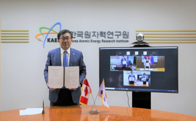 한국원자력연구원과 캐나다 앨버타주가 상호협약을 체결했다. 앞서 지난 2월 캐나다 앨버타주 정부 브라이언 진 일자리·경제·북부개발 장관과 라잔 소니 무역·이민·다문화주의 장관은 원자력연 대전 본원을 방문해 주한규 원장과 스마트 도입 방안 등을 논의한 바 있다. 이번 협약은 지난 모임 후속 조치로 온라인으로 진행됐다. / 사진=한국원자력연구원