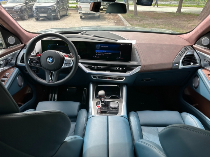 BMW XM/»çÁø=À̰ÁØ ±âÀÚ