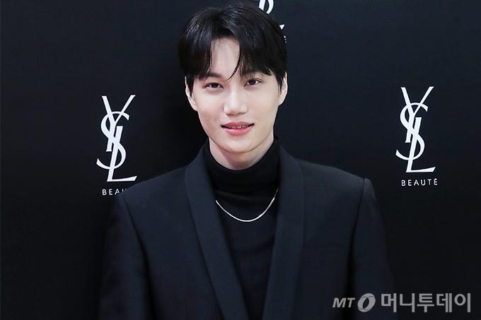 “EXO’s Kai Enlists in Military Service: Seventh Member to Fulfill Duty”