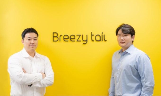 (왼쪽부터 ) 강창우, 윤선진 대표/사진제공=브리지테일