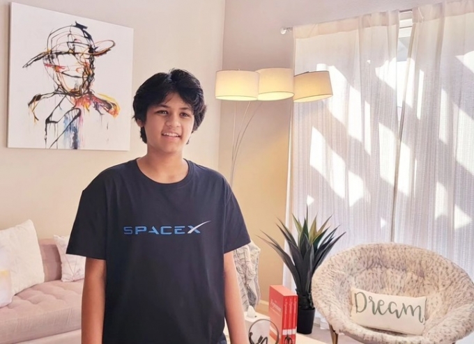  테슬라 최고경영자(CEO) 일론 머스크가 설립한 민간 우주기업 스페이스엑스(Space X)에 합류하게 된 14세 공대생다. /사진=인스타그램 갈무리