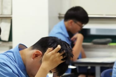 7�� ���������з���