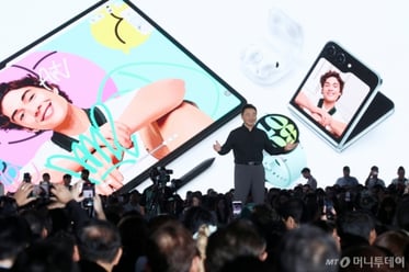 ���� ù ������ ����