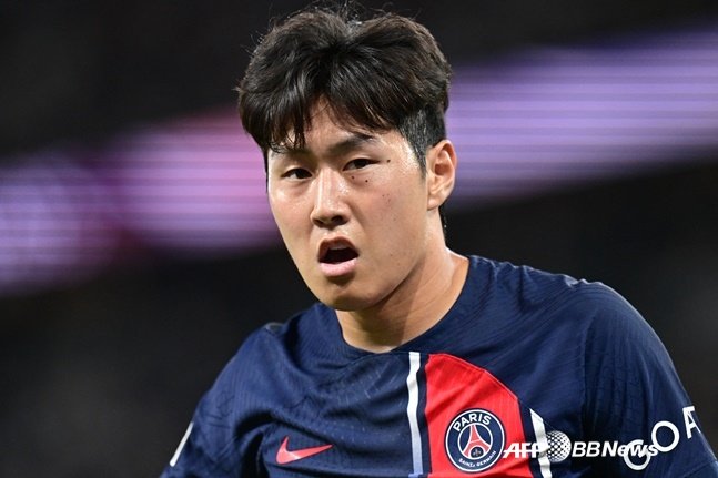 Will Lee Kang-in Transform into ‘Central LEE’ for PSG?
