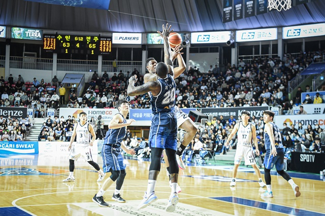 KCC 이지스 경기. /사진=KBL 제공