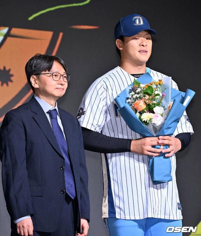 14  2024 KBO  巡Ʈ NC ̳뽺 1   ֹ  ְ() Ӽ NC  Կ ϰ ִ. /=OSEN