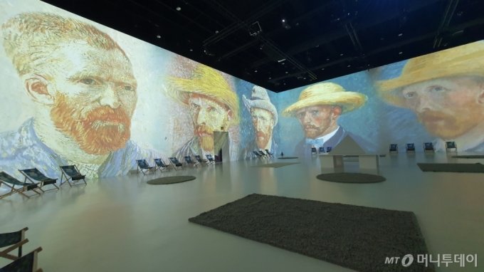 반 고흐: 몰입형 체험 (Van Gogh Exhibit: The Immersive Experience)