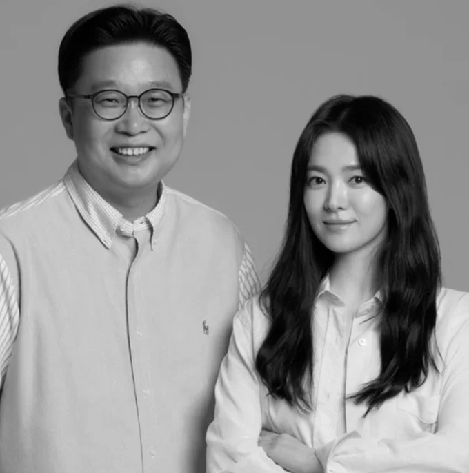 서경덕 교수와 배우 송혜교 /사진제공=서경덕 교수