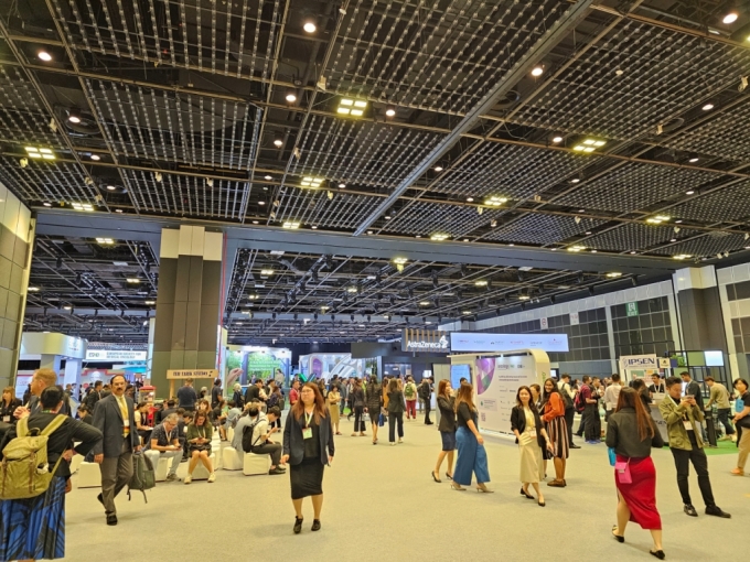 1일부터 오는 3일까지 싱가포르의 선텍(Suntec) 컨벤션&전시 센터에서 유럽종양학회 아시아 학술대회(ESMO Asia Congress 2023)가 개최된다./사진=이창섭 기자