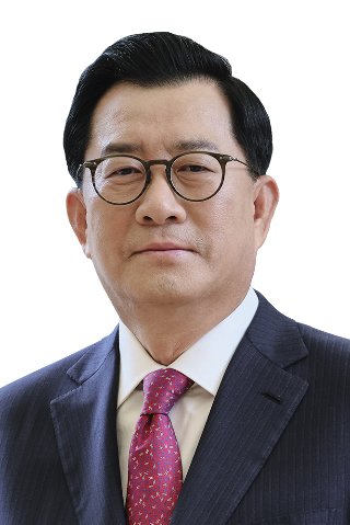 김영식 한국공인회계사회 회장. /사진제공=공인회계사회.