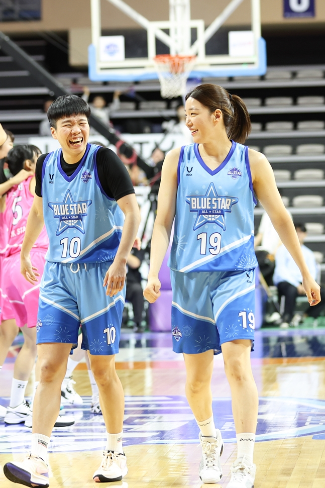 "흥 주체못해 망했다" 박지수, 댄스+골밑 만점활약 MVP... WKBL 올스타 페스티벌 핑크스타, 블루스타 꺾었다 [아산 현장]