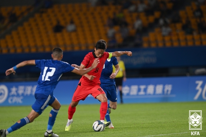 2022 항저우아시안게임 경기 도중 백승호. /사진제공=대한축구협회(KFA)