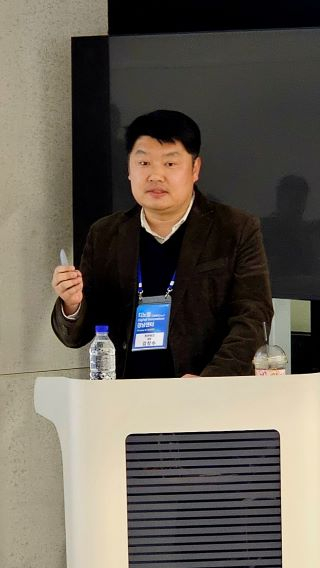 김창수 트윈위즈 대표가 자사 사업모델을 발표하고 있다/사진=류준영 기자