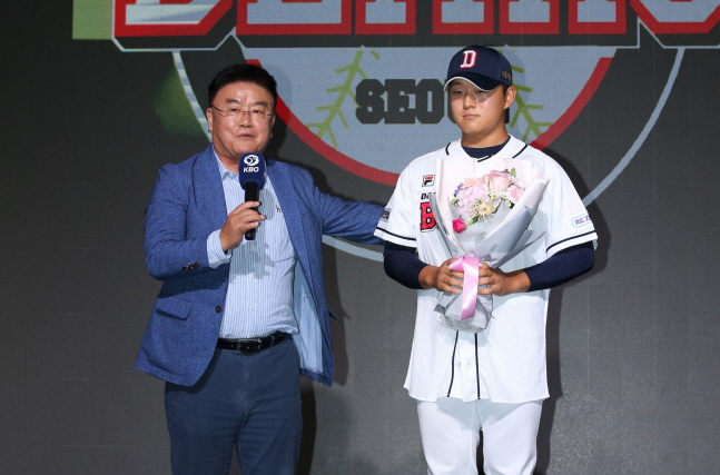 2024 KBO  巡Ʈ 1忡 · ()   ÿ. /=λ 