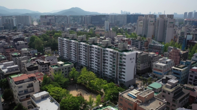 송파구 문정현대 아파트 전경. /사진제공=쌍용건설