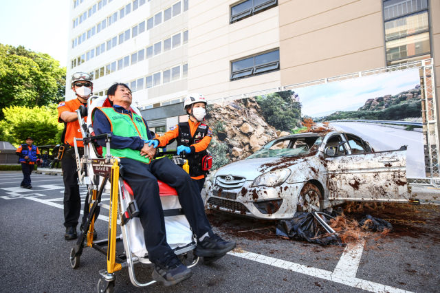 지난 5월 의왕시가 재난대응 안전한국훈련을 하고 있다./사진제공=의왕시