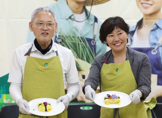 유인촌 "문체부-농식품부, 함께 농촌 살리고 관광활성화 나서겠다"