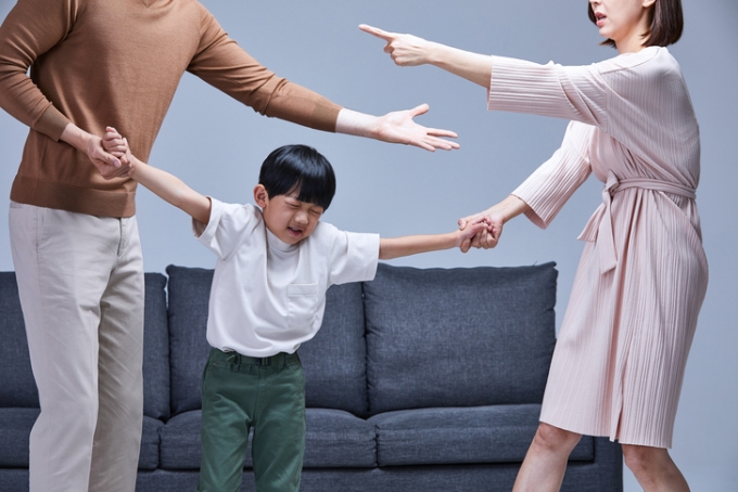 싸울때마다 가출하는 아내와 이혼을 고민 중이라는 남편의 사연이 전해졌다. /사진=게티이미지뱅크