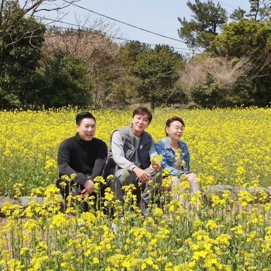 (왼쪽부터) 이상민, 탁재훈, 고 김수미. /사진=탁재훈 SNS 갈무리