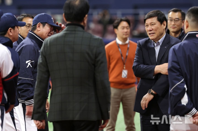  6  α ôī̵ 2024 WBSC ̾12 յΰ  ѱ ߱ǥ  ⸦ ģ  㱸 KBO    ȭ ϰ ִ. 