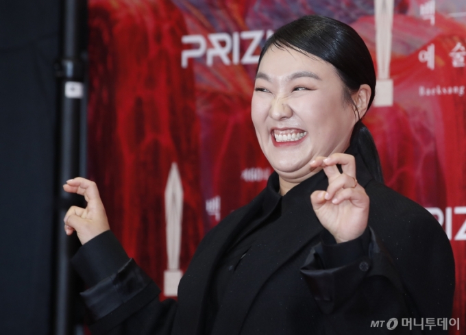 이수지 보며 "푸하하" 웃었더니…몸에선 군사작전을? 놀라운 웃음 효과