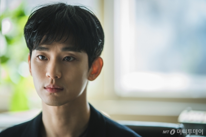 tvN 토일드라마 &#039;사이코지만 괜찮아&#039; 문강태 역 김수현 /사진제공=tvN