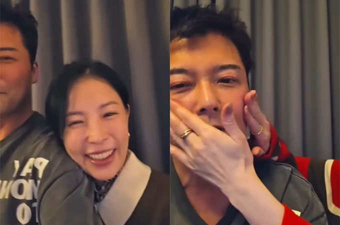 아나운서 출신 방송인 전현무와 가수 보아가 지난 5일 전현무 인스타그램을 통해 라이브 방송을 진행한 가운데, 방송 중 보아가 코미디언 박나래, &#039;점핑보아&#039;(보아 팬클럽) 1기 팬의 나이 등을 언급한 것이 무례했다는 지적이 나왔다. /사진=전현무 인스타그램 라이브 방송 캡처