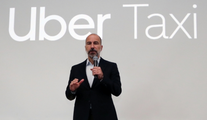 다라 코스로샤히 우버(Uber) 최고경영자(CEO)가 지난해 8월30일 서울 중구 더 플라자호텔에서 열린 &#039;우버 글로벌 CEO 방한 기념 미디어 세션&#039;에서 인사말을 하고 있다./사진=뉴스1
