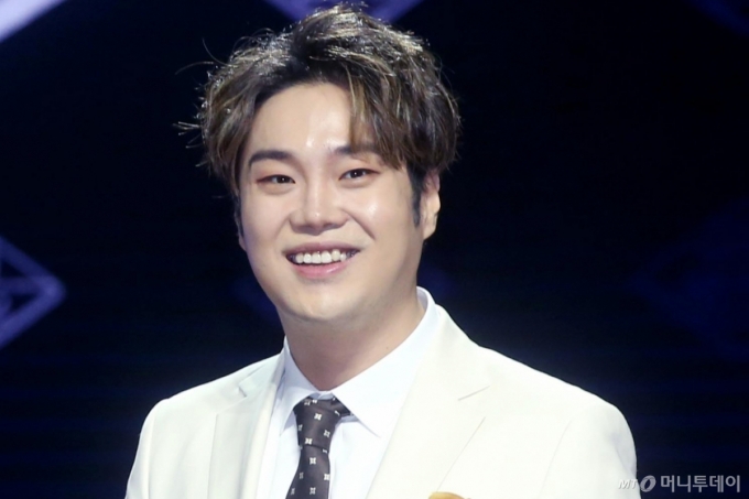 사기 혐의로 검찰에 송치된 작곡가 겸 방송인 유재환이 죽을 각오로 싸우겠다는 심경을 전했다./사진=머니투데이 DB