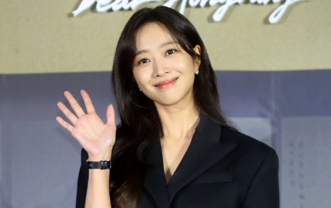 배우 조보아가 남자 배우들과 멀어지게 된 이유를 밝혔다./사진=뉴시스