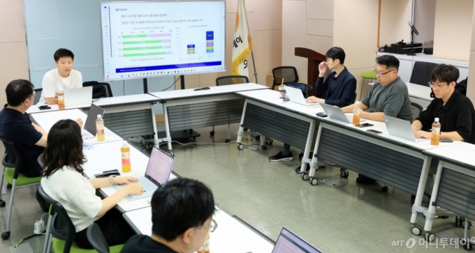 지난 24일 유니콘팩토리 세미나에서 김여일 스타시아벤처스튜디오 대표가 일본 현지 진출 전략에 대해 밝히고 있다/사진=김창현 기자 chmt@