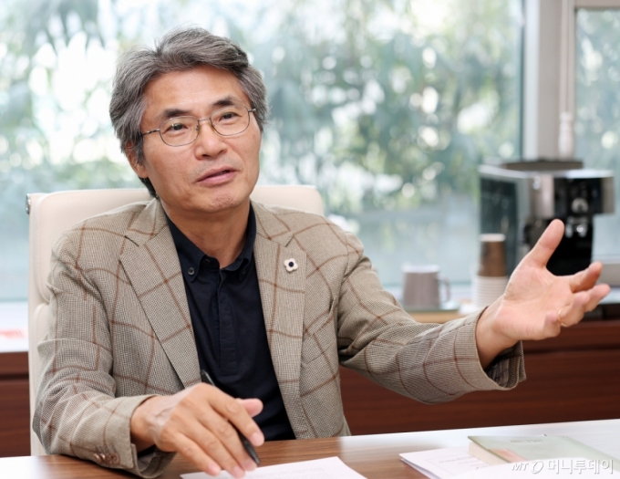 "왜 지금 엔젤투자냐면…" CEO 경력 창업학 권위자에 물었더니
