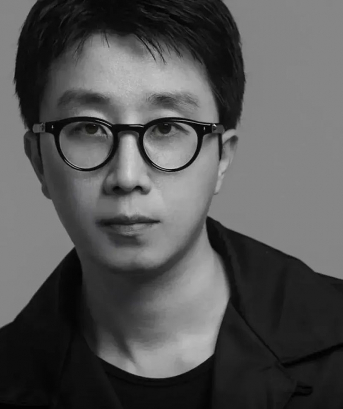 유명 안경브랜드 '젠틀몬스터'가 디자이너들의 초과 근로 문제를 인정하고 근로제도 개선을 약속했다. 사진은 김한국 아이아이컴바인드 대표./사진=아이아이컴바인드