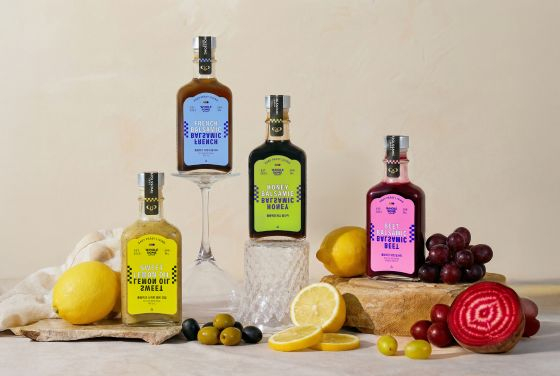 홀썸위크의 저당 드레싱 제품/사진=홀썸위크 