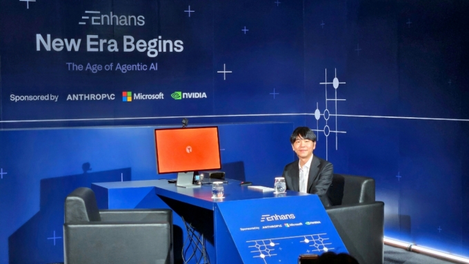 9일 인핸스 주최로 서울 포시즌스 호텔에서 열린 미디어 컨퍼런스에서 이세돌 9단이 인핸스의 'AI OS'를 통해 AI 바둑 모델을 개발했다. /사진=최태범 기자