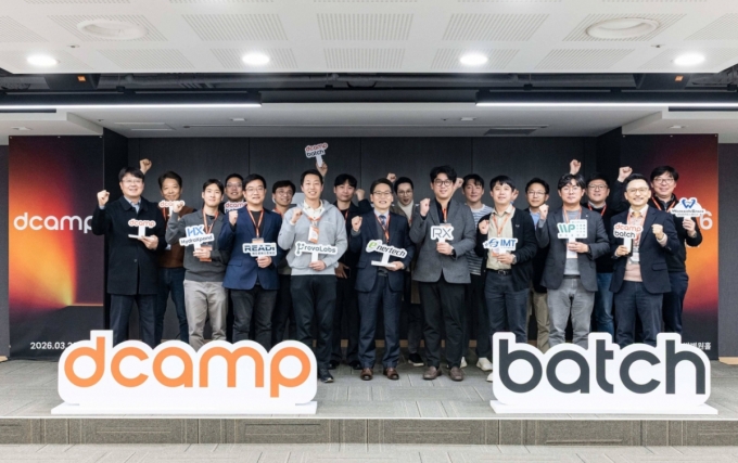 디캠프 배치 6기에 선발된 8개 스타트업. /사진=디캠프