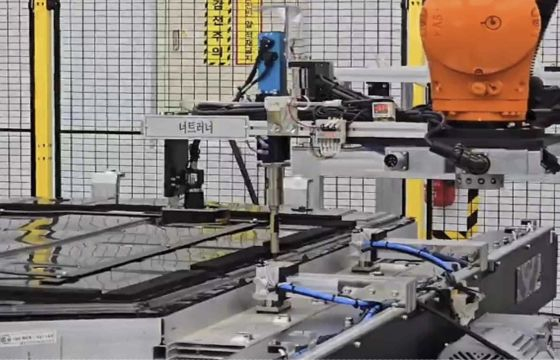 전기차 폐배터리 팩 자동 해체 설비/사진=디알티 