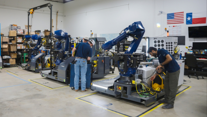 콘토로가 개발한 로봇발. /사진제공=쿠팡Inc