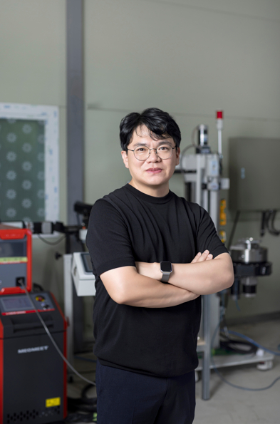 김윤완 캠프 대표이사