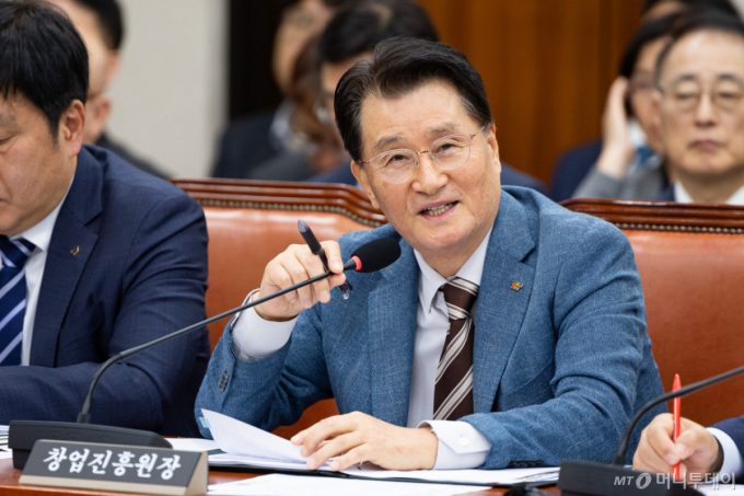 유종필 창업진흥원장. /사진=뉴스1