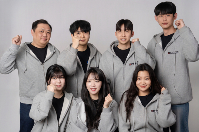 베어러블 팀 단체사진